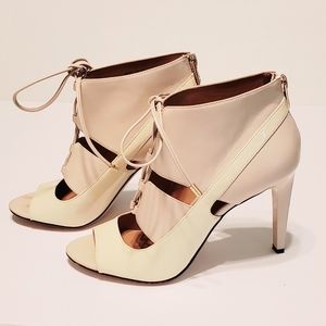 Calvin Klein Narea Lace Up Pumps Heel Bootie Size 7.5